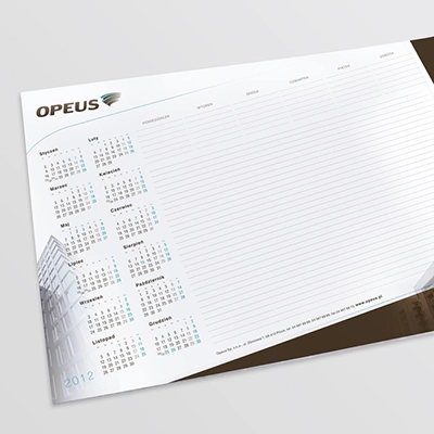 Kalendarz Biurkowy Lezacy Opeus2012